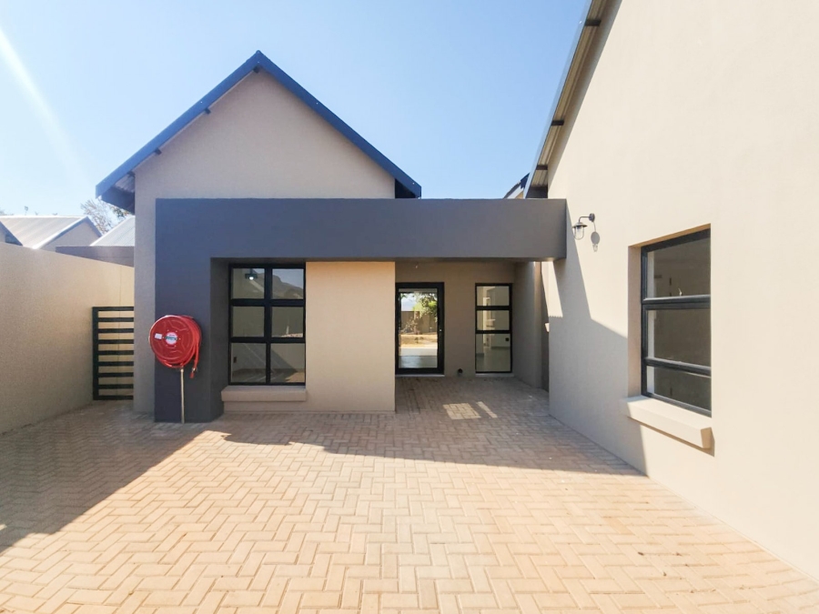 3 Bedroom Property for Sale in Leloko Lifestyle Estate North West